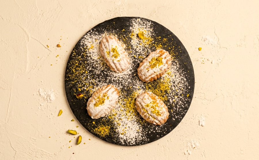 Mahmoul at Derian, Yerevan — Buttery flour pastries filled with dates or nuts — crumbly, lightly sweet, and made for a long conversation over tea.